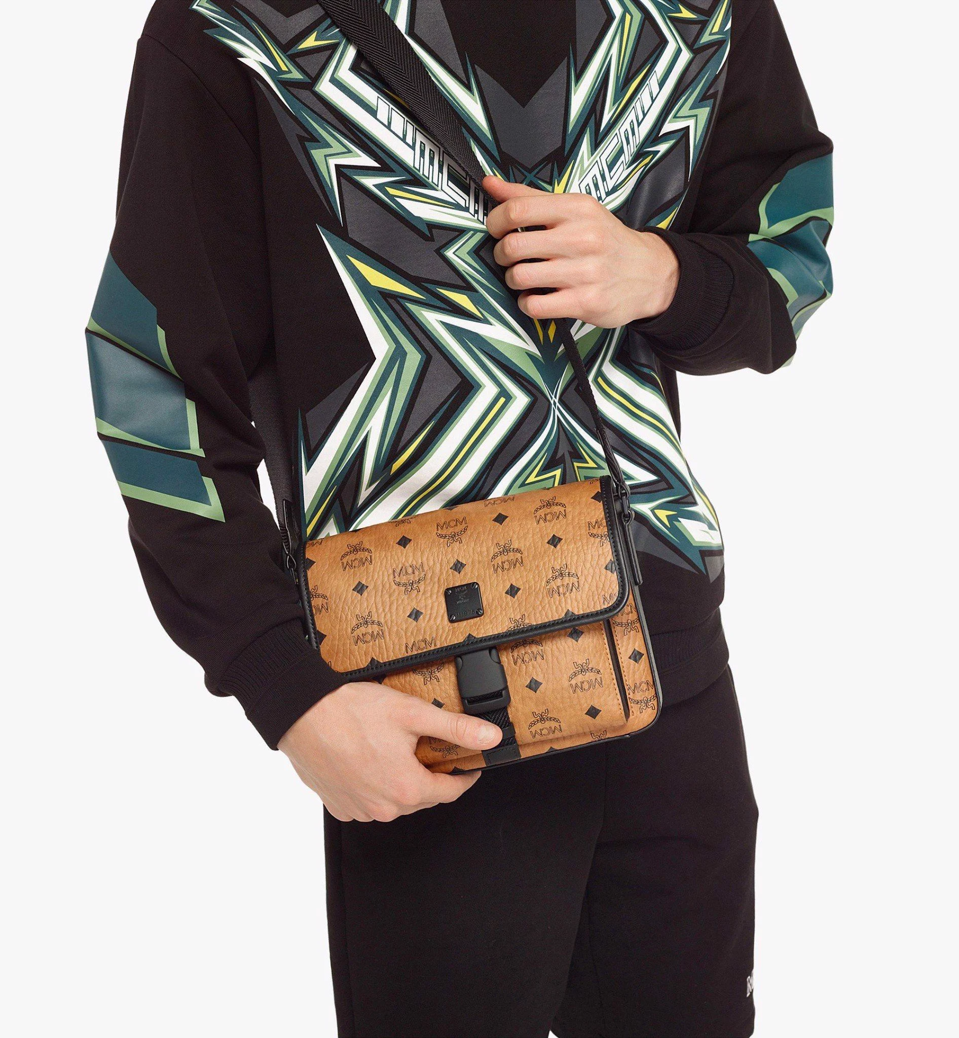 Túi MCM Klassik Messenger in Visetos 'Cognac' MMMCAKK01CO001 - Ảnh 4