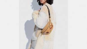 Alternative view of Túi Coach Bethany Belt Bag Creature Patches 'Orange' C6315-B4OOG