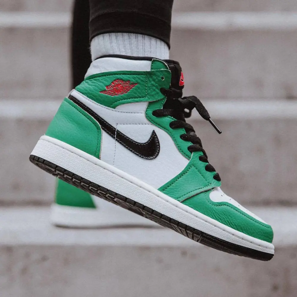 Giày Nike Air Jordan 1 Retro High 'Lucky Green' (W) DB4612-300 - Ảnh 3