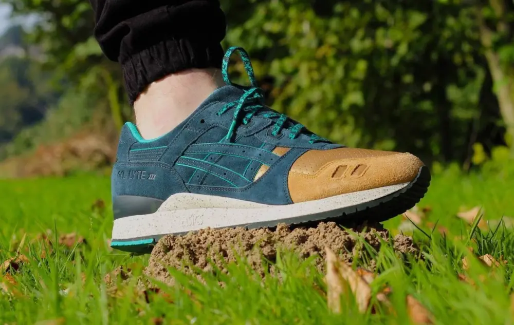 Alternative view of Giày Concepts x Asics Gel Lyte 3 'Three Lies' H32LK-9194