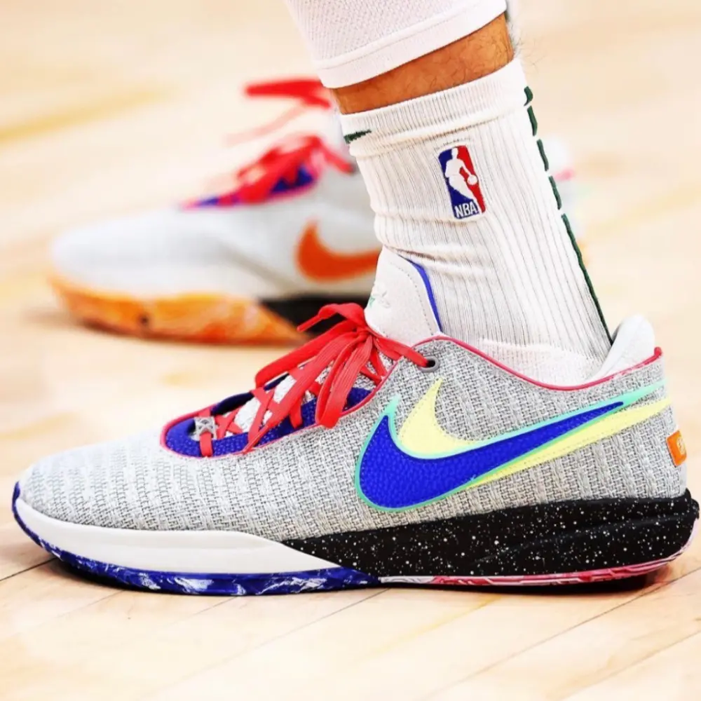Giày Nike LeBron 20 EP 'Nike Lifer' DJ5422-002 - Ảnh 3