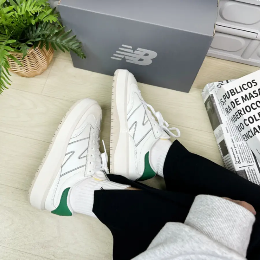 Alternative view of Giày New Balance CT302 ‘White Green’ CT302UNP