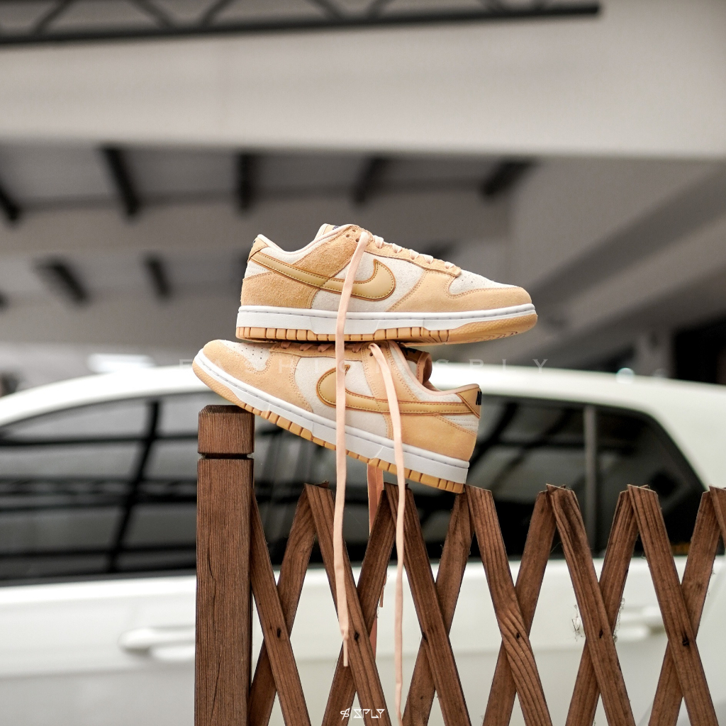 Giày Nike Dunk Low 'Celestial Gold Suede' DV7411-200 - Ảnh 4