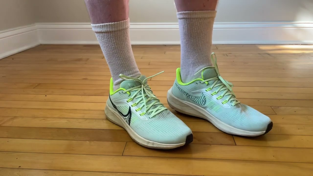 Giày Nike Air Zoom Pegasus 39 'Barely Green' DH4071-301 - Ảnh 3