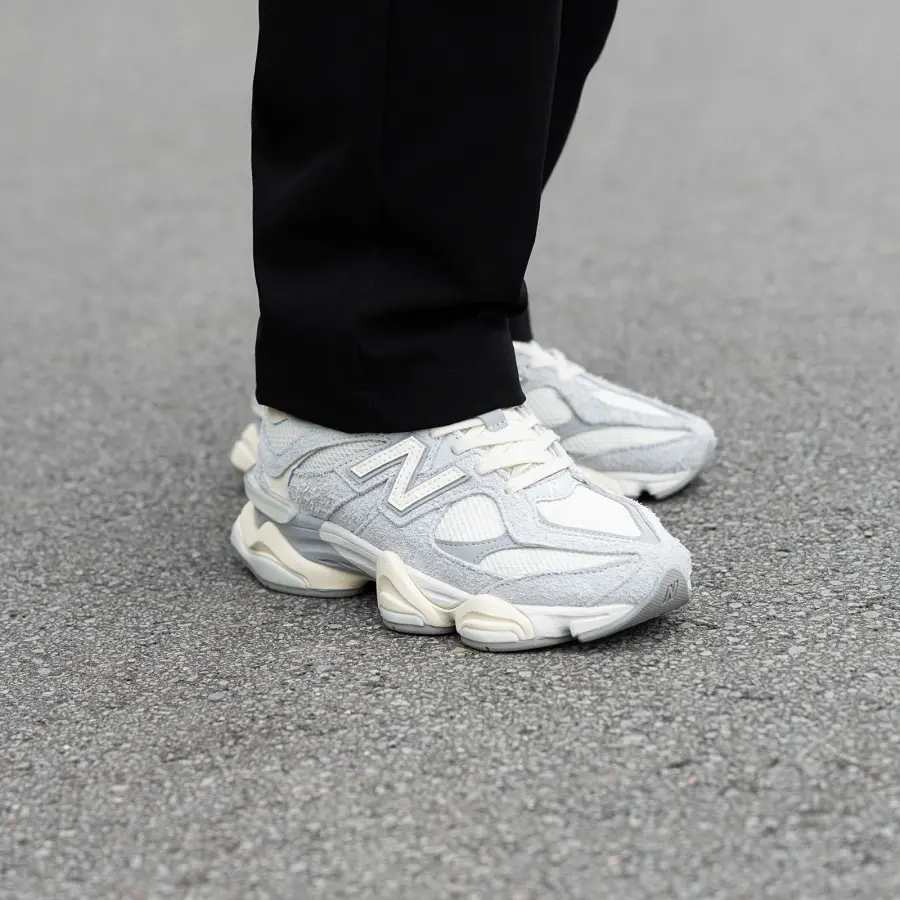 Alternative view of Giày New Balance 9060 'Quartz Grey' U9060HSA