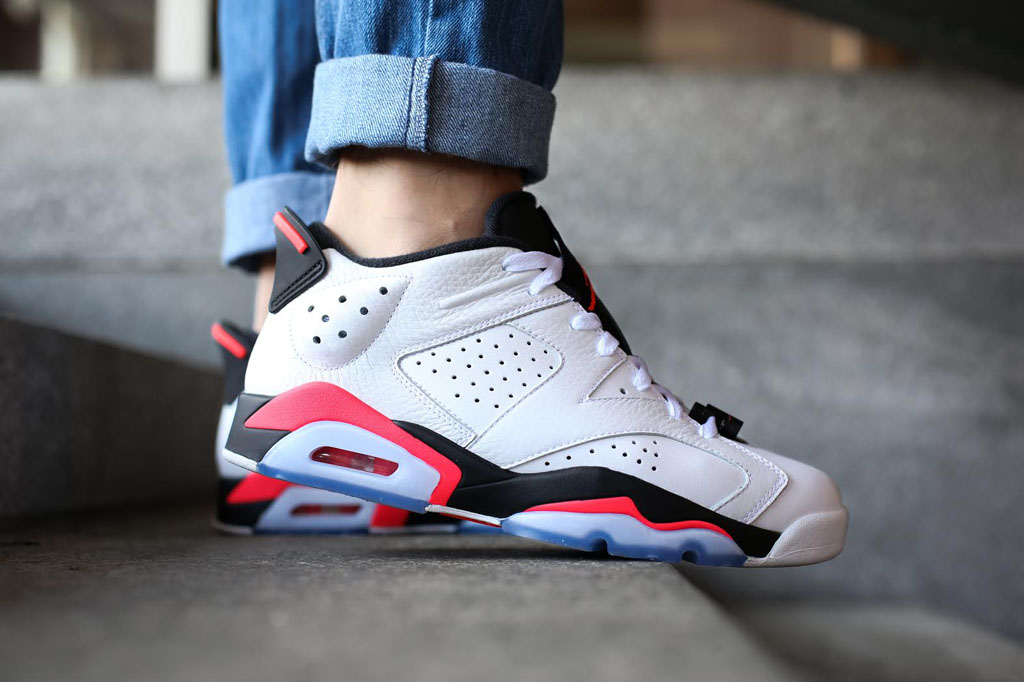 Giày Nike Jordan 6 Retro Low 'White Infrared' 304401-123 - Ảnh 5