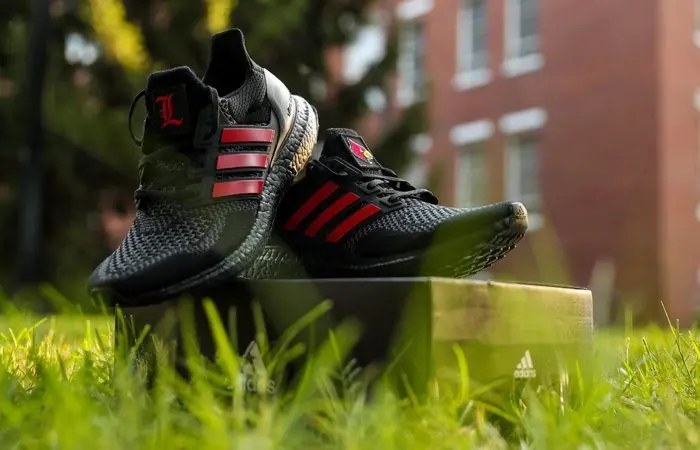 Giày Adidas UltraBoost 1.0 'NCAA Pack - Louisville' FY5801 - Ảnh 4
