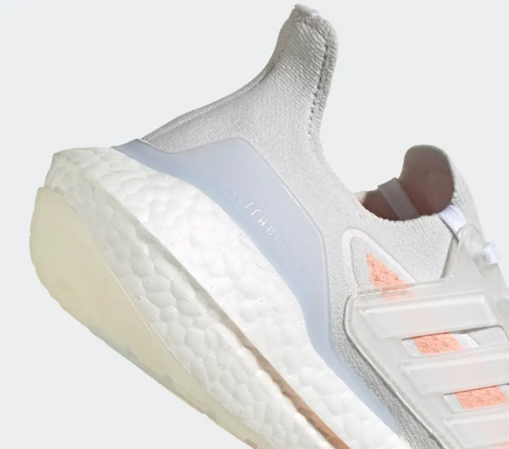 Alternative view of Giày Adidas UltraBoost 21 'White Glow Pink' FY0396