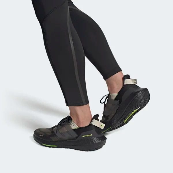 Giày Adidas UltraBoost 22 Cold.RDY 'Black Solar Yellow' GX8028 - Ảnh 3