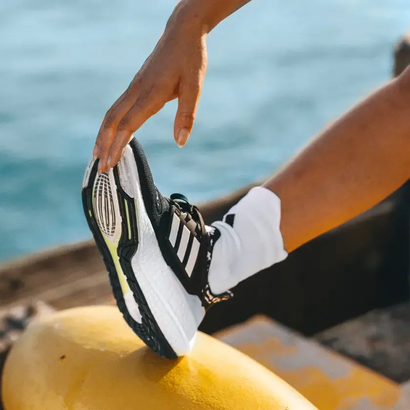 Giày Adidas UltraBoost 22 'Black White Almost Lime' GX8019 - Ảnh 4