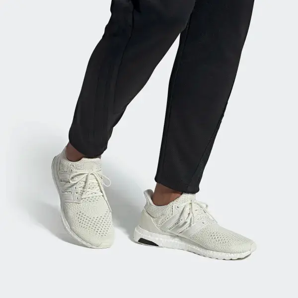 Alternative view of Giày Adidas James Bond 007 UltraBoost 1.0 DNA 'No Time to Die' FY0648
