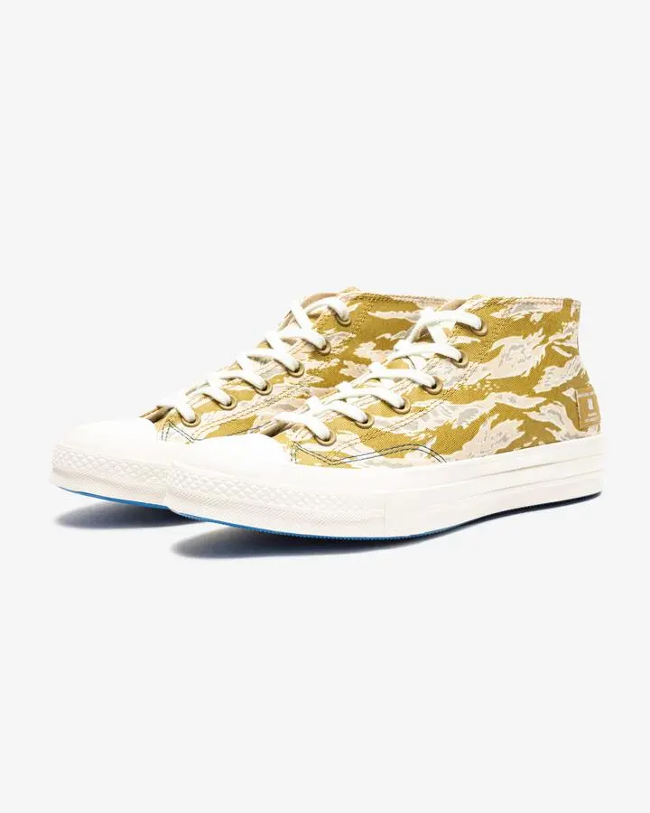 Alternative view of Giày Converse Undefeated x Chuck 70 Mid 'Tiger Camo Desert' 172396C