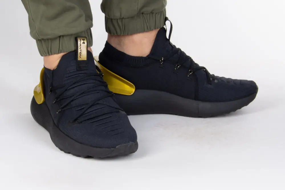 Giày Under Armour HOVR Phantom 3 'Black Gold' 3025520-003 - Ảnh 3