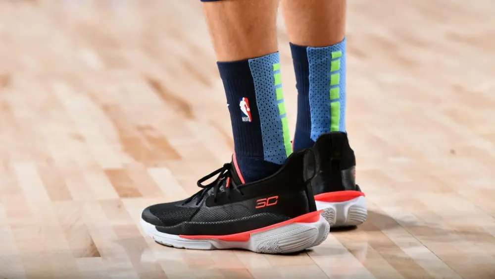 Alternative view of Giày Under Armour Curry 7 'Beta Red' 3021258-001