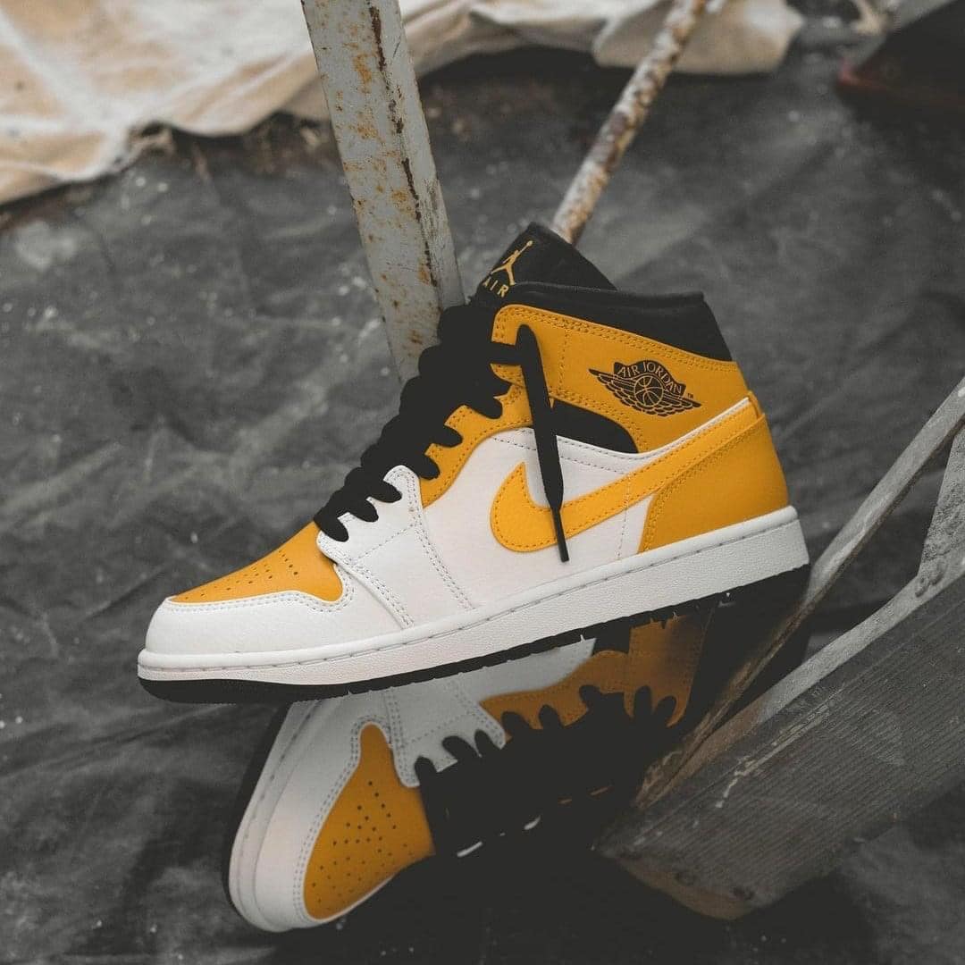 Giày Nike Air Jordan 1 Mid 'University Gold' 554724-170 - Ảnh 4