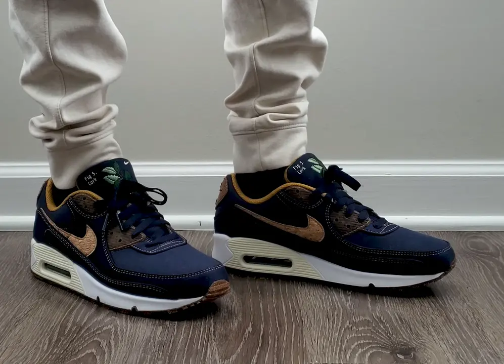 Alternative view of Giày Nike Air Max 90 ‘Cork Obsidian’ DD0385-400