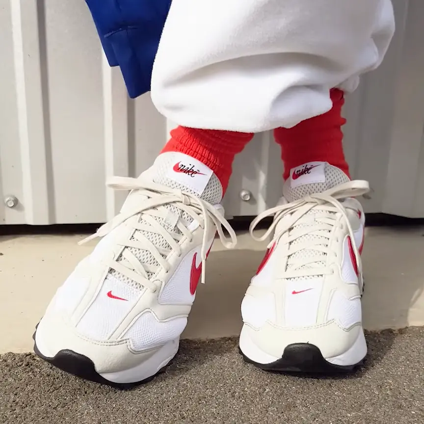 Giày Nike Air Max Dawn 'Light Bone University Red' DQ3991-100 - Ảnh 3