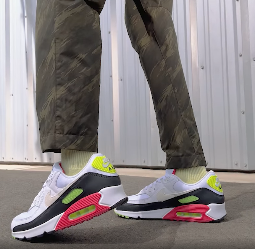 Giày Nike Air Max 90 'White Volt Rush Pink' DQ4071-100 - Ảnh 4