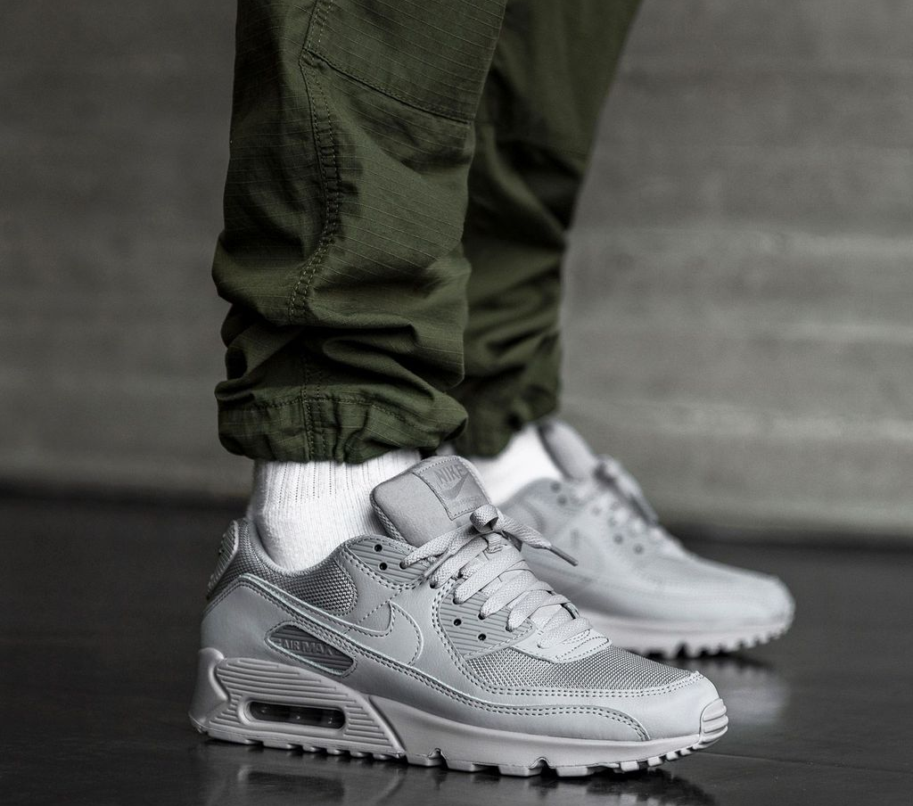 Giày Nike Air Max 90 'Triple Grey' CN8490-001 - Ảnh 3
