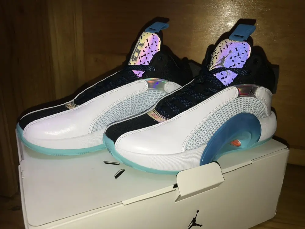 Alternative view of Giày Nike Guo Ailun x Air Jordan 35 GS 'Morpho' DD1589-100