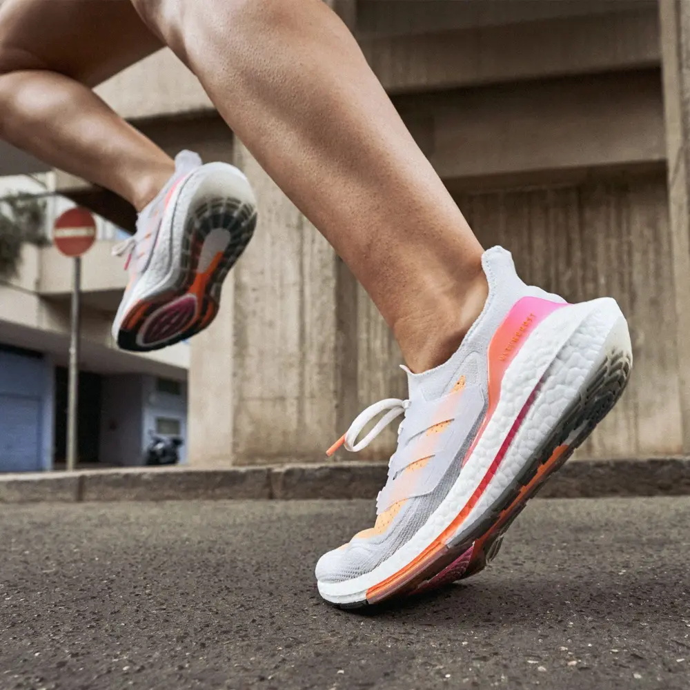 Giày Adidas Wmns UltraBoost 21 'White Acid Orange' FY0400 - Ảnh 3