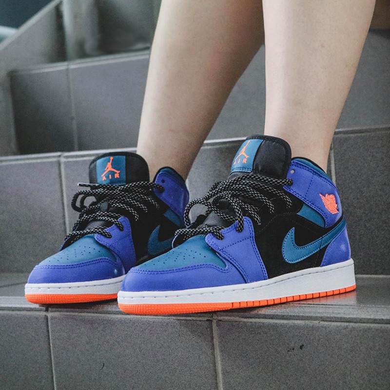 Giày Nike Air Jordan 1 Mid GS 'Racer Blue' 554725-440 - Ảnh 5