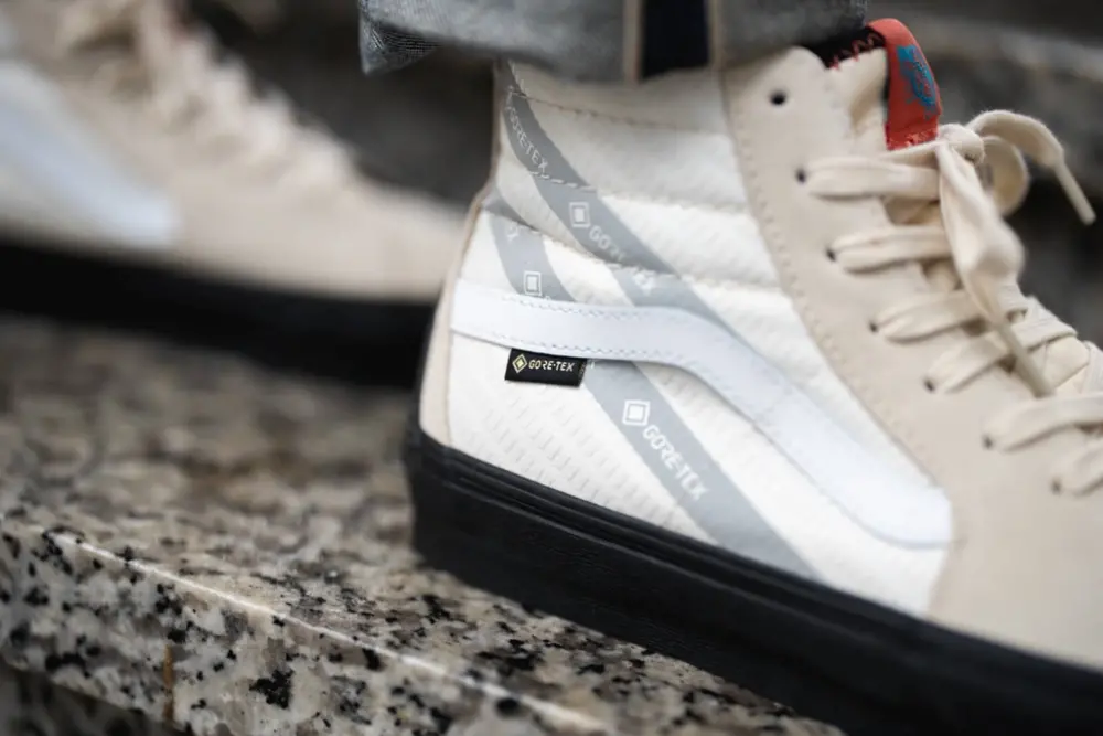 Alternative view of Giày Vans Sk8-Hi GTX 'Turtle Dove' VN0A4VJD23G