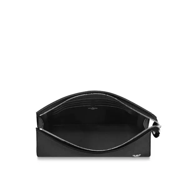 Túi Louis Vuitton Pochette Voyage Taiga 'Black' M30450 - Ảnh 4