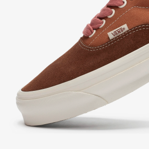 Alternative view of Giày Vans Taka Hayashi x OG Era VG LX 'Friar Brown' VN0007PCC0R