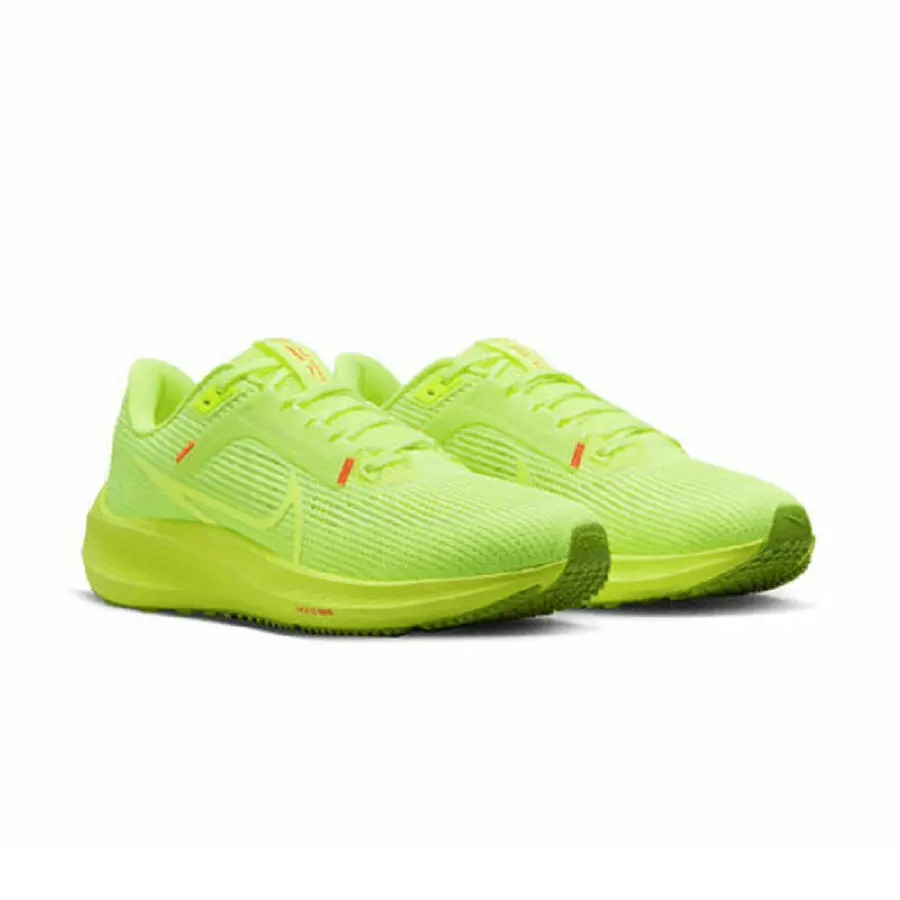 Alternative view of Giày Nike Pegasus 40 'Grinch' DV3854-700