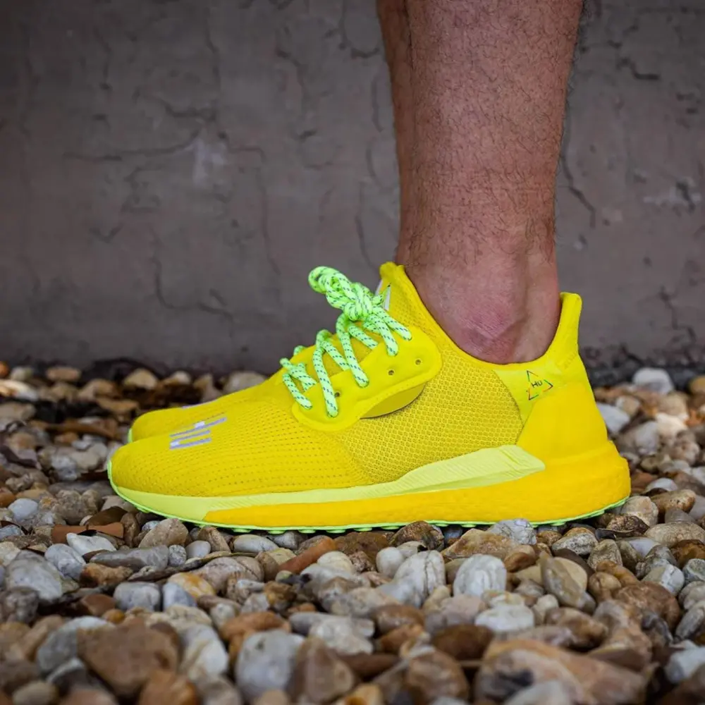 Alternative view of Giày Adidas Pharrell Williams x Adidas Solar Hu Glide 'Yellow' EF2379