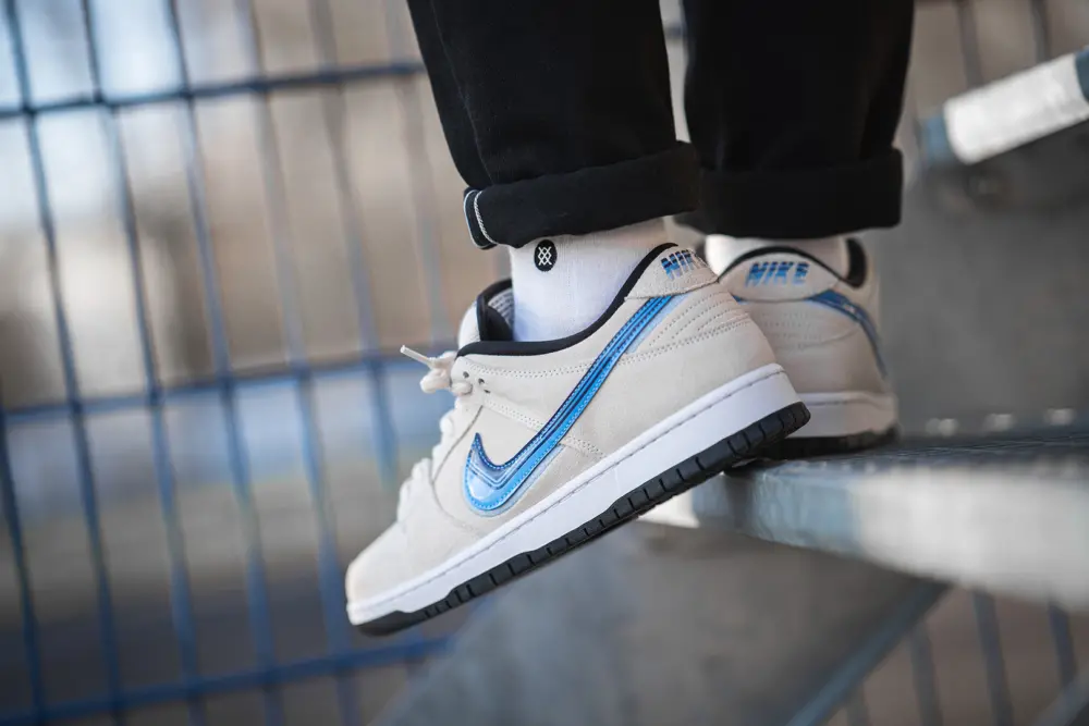 Alternative view of Giày Nike Dunk SB Low 'Truck It' CT6688-200