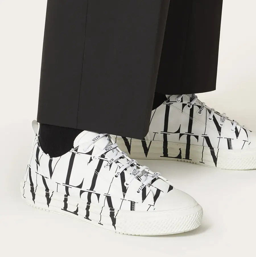 Giày Valentino Times Giggies Low-Top Fabric Sneaker UY0S0D57JKYA01 - Ảnh 5