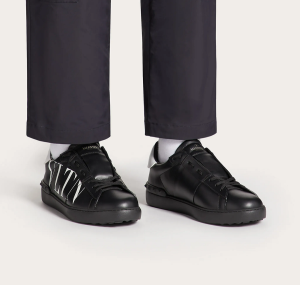 Alternative view of Giày Valentino Open Sneaker With VLTN Print WY2S0830XZU0NI