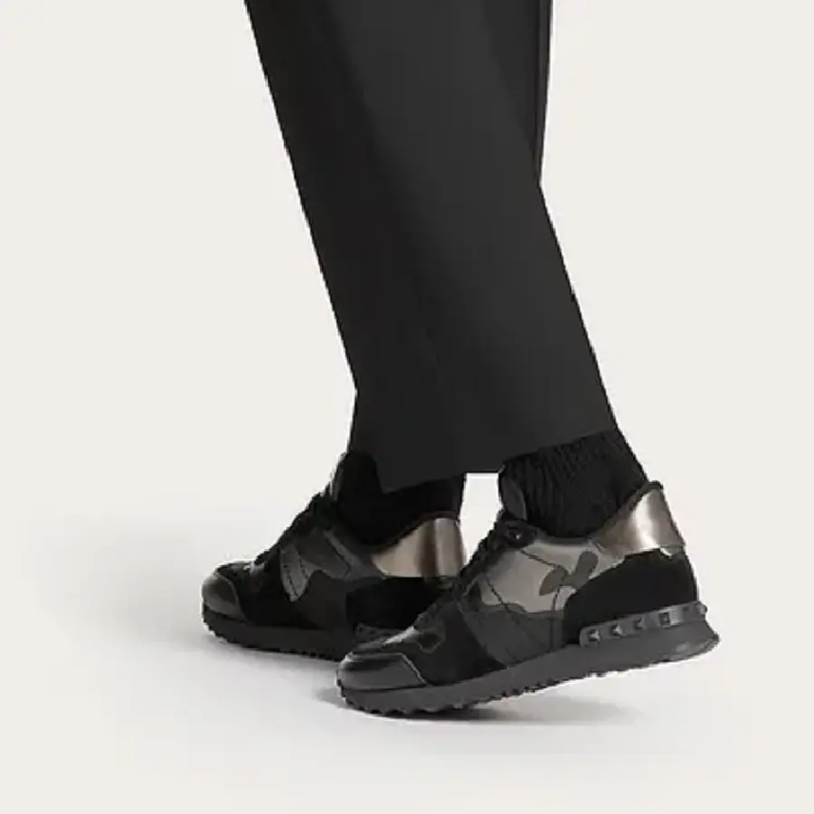Alternative view of Giày Valentino Rockrunner 'Camouflage Noir Metallic' WY2S0723NTAE43