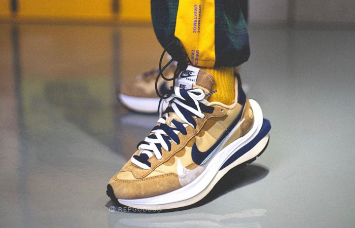 Giày Nike Sacai x VaporWaffle 'Sesame Blue Void' DD1875-200 - Ảnh 4