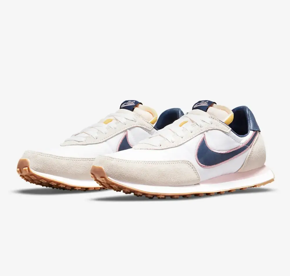 Alternative view of Giày Nike Waffle Trainer 2 SE 'Summit White' DJ0345-100