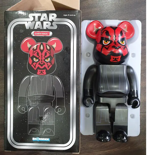 Alternative view of Mô Hình Bearbrick Darth Maul Nobox 400%