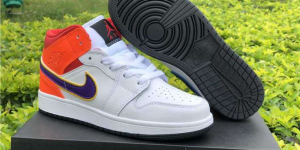 Alternative view of Giày Nike Air Jordan 1 Mid GS 'White Court Purple Teal' 554725-128