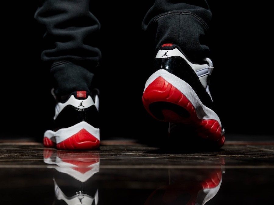 Giày Nike Air Jordan 11 Retro Low 'Concord-Bred' AV2187-160 - Ảnh 7