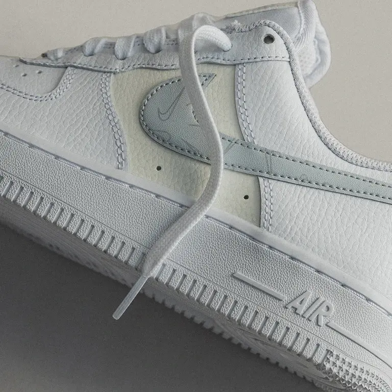 Alternative view of Giày Nike Air Force 1 'White Metallic Silver' DV2237-100
