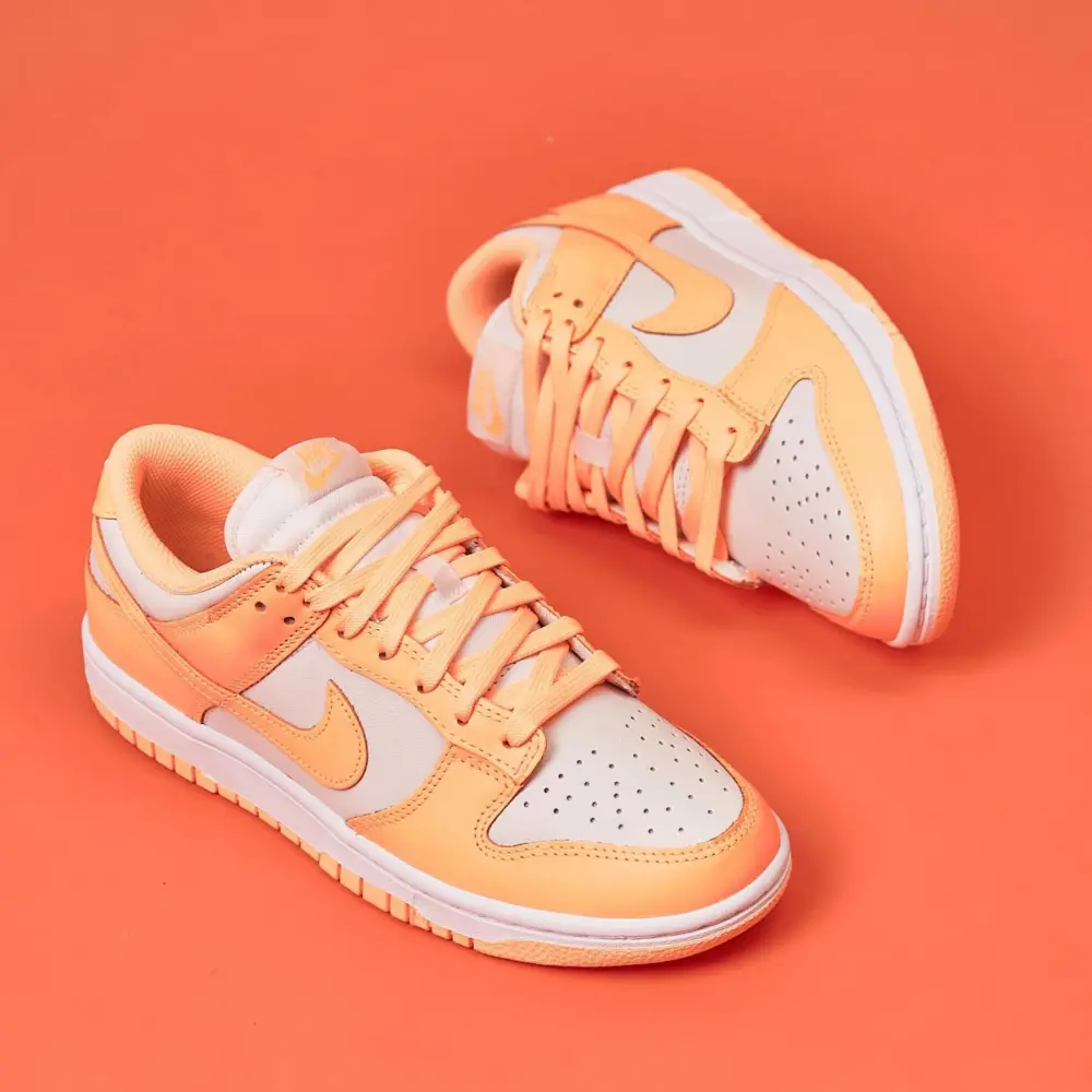 Alternative view of Giày Nike Dunk Low 'Peach Cream' DD1503-801