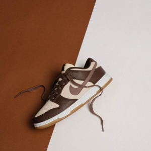 Alternative view of Giày Nike Dunk Low 'Plum Eclipse' FJ4734-100