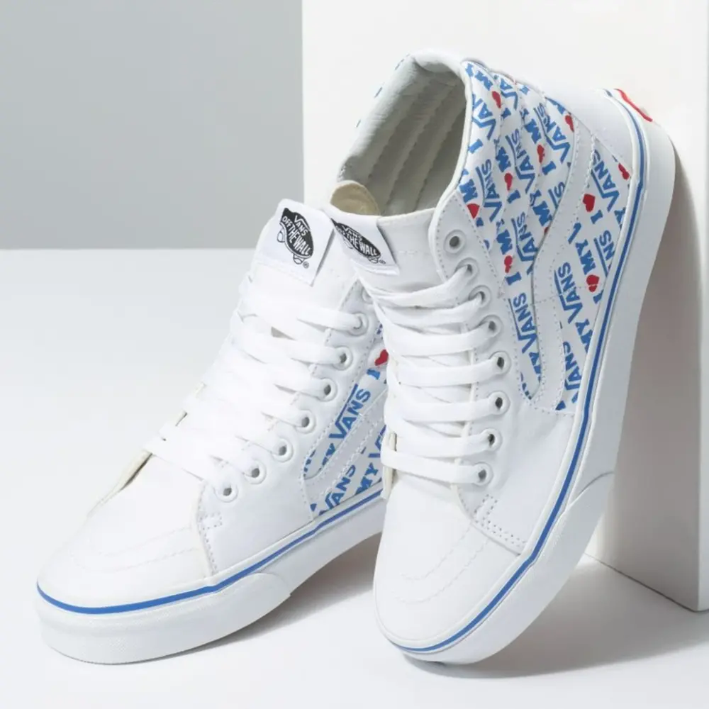 Giày Vans Sk8-Hi 'I Heart Vans' VN0A38GEVP5 - Ảnh 3