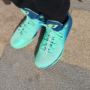 Alternative view of Giày Nike Jordan CP3.IX Low Top Basketball 'Blue Green' 845340-300