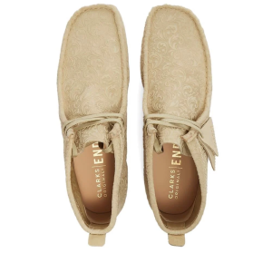 Alternative view of Giày Clarks x END Wallabee Boots 'Maple Floral' 261-63445