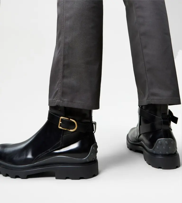 Alternative view of Giày Tod’s Buckled Leather Ankle Boots ‘Black’ XXM04E02130LYGB999