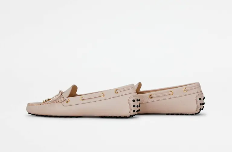 Alternative view of Giày Tod’s Pink Gommino Driving Shoes in Leather XXW0FW050306VA37M400