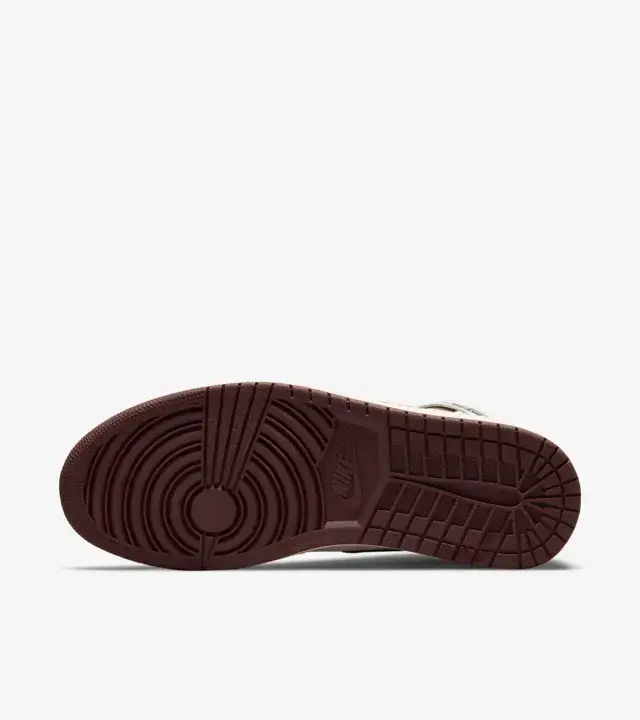 Alternative view of Giày Nike A Ma Maniére x Air Jordan 1 High OG 'Airness' DO7097 100