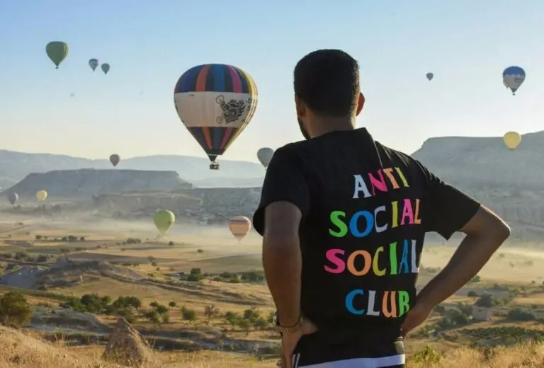 Alternative view of Áo Anti Social Social Club Rainbow Black Tee